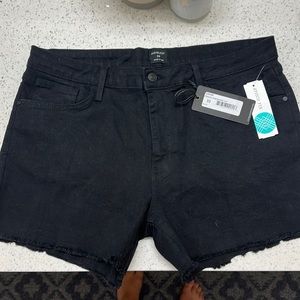 Brand new black shorts. Never worn.Size 16.